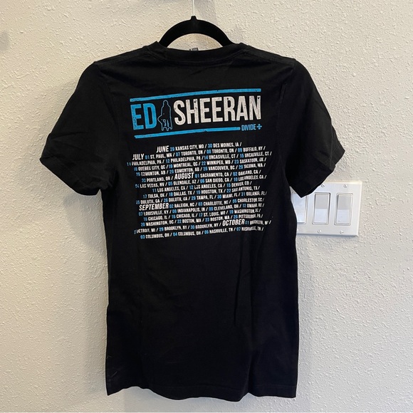 Ed Sheeran concert t-shirt - Picture 3 of 6